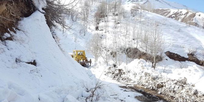 Bingöl’de Çığ Düşmesine Karşı Karla Mücadele
