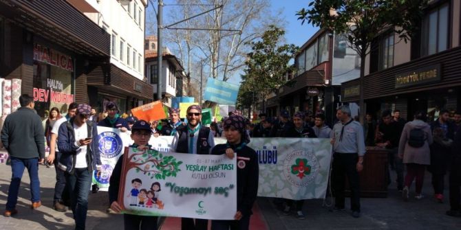 İzcilerden Yeşilay’a Destek