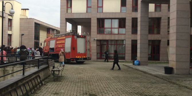 Öğrenci Yurdunda Yangın Paniği