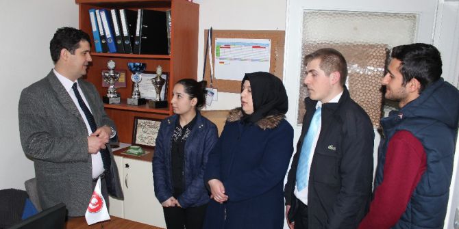 Dünyada Her 10 Kişiden Birinin Böbrek Hastası Olma Riski Var