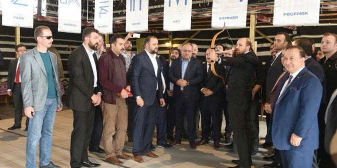 Bilal Erdoğan, Attığı Oklarla Hedefi 12’den Vurdu