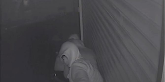 Kepengin Altına Tabure Sıkıştırarak Hırsızlık Yaptıklar