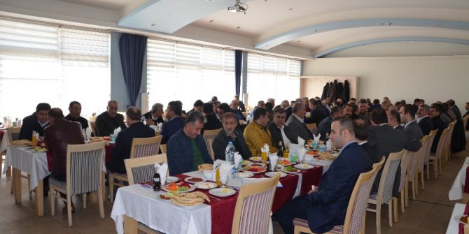 Tatvan’da Esnafın Sorunları Masaya Yatırıldı