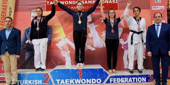 İzmir’e 6 Madalya İle Döndüler