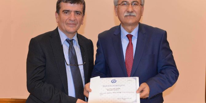 “Sosyal Medyada Yapılan Yazışmalarla Yazar Olunmuyor”