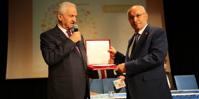 Yenimahalle’de “Böbrek Hastalıkları Ve Obezite” Semineri Düzenlendi