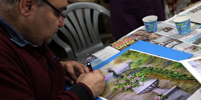 Memurlar Resim Rölyefi İle Stres Atıyor