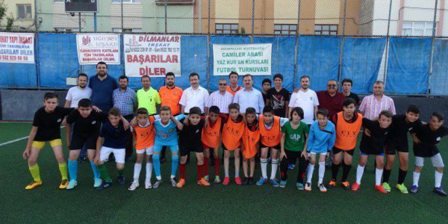 Odunpazarı İlçe Müftülüğü Yaz Kur’an Kursları Öğrenciler Arası Halı Saha Futbol Turnuvası Başladı