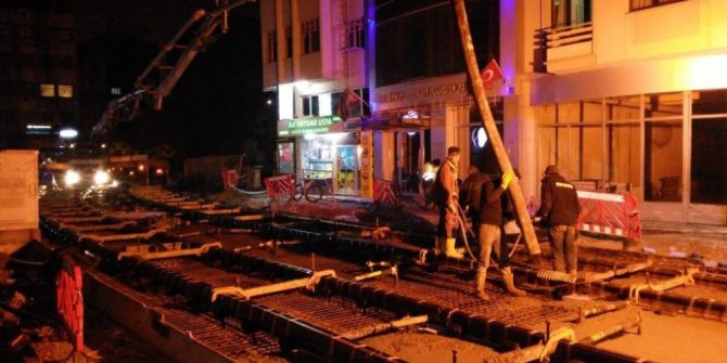 Akçaray Tramvay Projesinde Çalışmalar Devam Ediyor