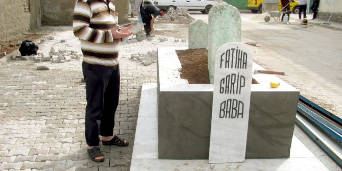 Garip Baba Mezarına Belediye Sahip Çıktı