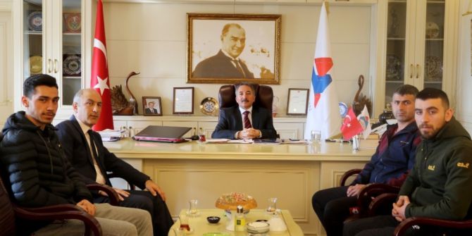 Ağrı İbrahim Çeçen Üniversitesi Kick Boks’da Büyük Başarı