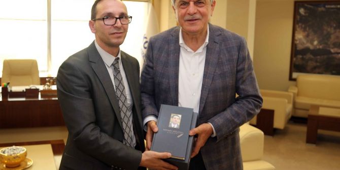 Başkan Karaosmanoğlu, Eğitim Bir-sen Kocaeli 2 No’lu Şube Yönetimini Ağırladı