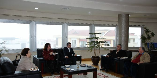 Yemenici Eczacılar Odası Yönetimi İle Bir Araya Geldi