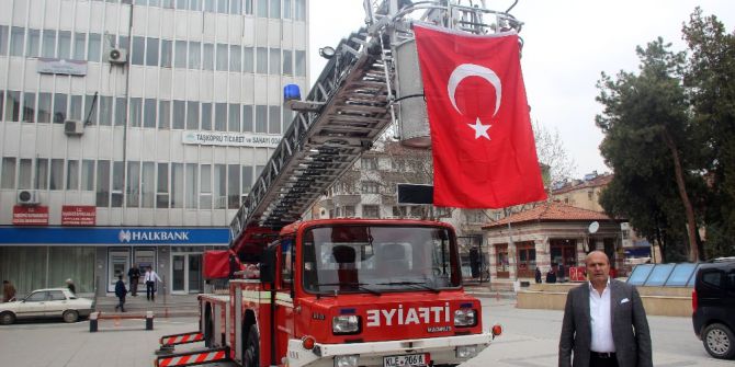Taşköprü’ye 32 Metre Merdivenli İtfaiye Aracı