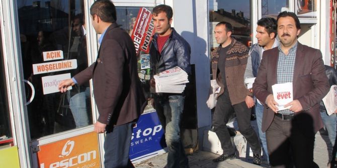 Ak Parti’li Gençlerden Referandum Çalışması