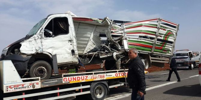Şanlıurfa’da Trafik Kazası: 1 Ölü, 4 Yaralı