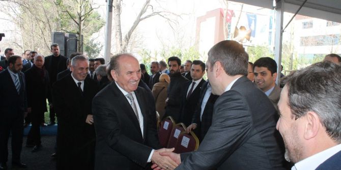 İstanbul Büyükşehir Belediye Başkanı Topbaş: "Helikopter Kazasında 7 Kişi Öldü"