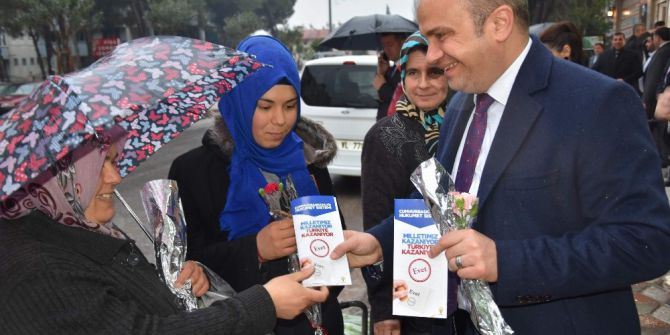 Ak Partili Mersinli Referandum Çalışmalarına Hız Verdi