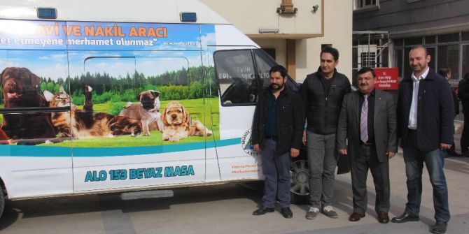Yaralı Hayvanlara Olay Yerinde Müdahale Edecek Olan "Haybulans" Hizmete Girdi