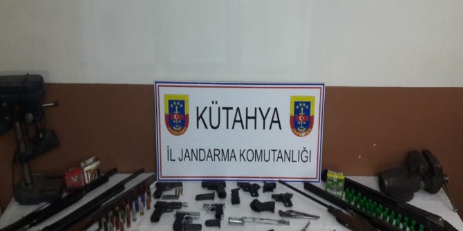 Emet’te Silah Mühimmat Kaçakçılığı