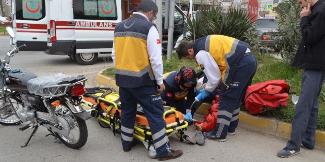 Yeni Aldığı Motosiklet İle Kaza Yapan Sürücü Yaralandı