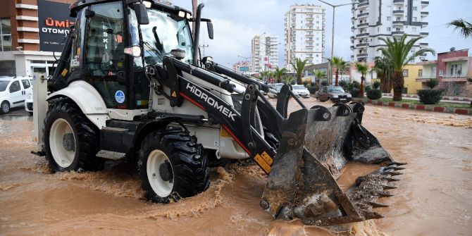 Büyükşehir Belediyesi, Sel Uyarıları Üzerine Teyakkuza Geçti