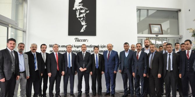 Mhp’li Öztürk: “Halkımız Oyuna Gelmeyecektir”