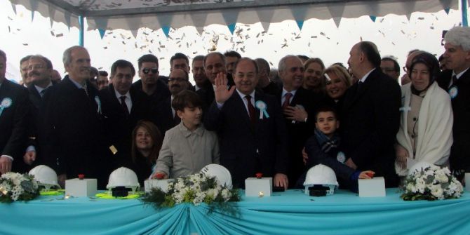 Bursa’ya 450 Milyon Liralık Sağlık Üssü