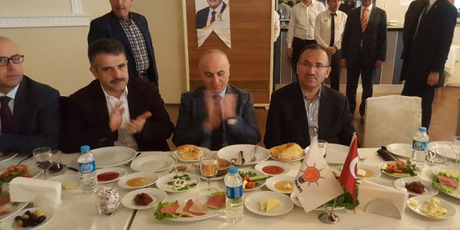 Bakan Bozdağ: "Evet’leri Öyle Patlatmalıyız Ki Merkel Almanya’dan Duyduğunda O Sesle Yerinden Fırlamalı"