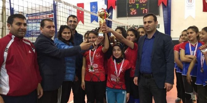 Hacı Bey Ortaokulu İl Birincisi Oldu