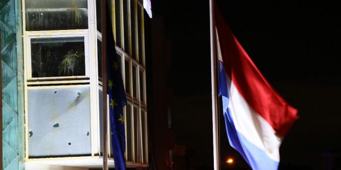 Hollanda’nın Ankara Büyükelçiliği’nde Protestolar Devam Ediyor