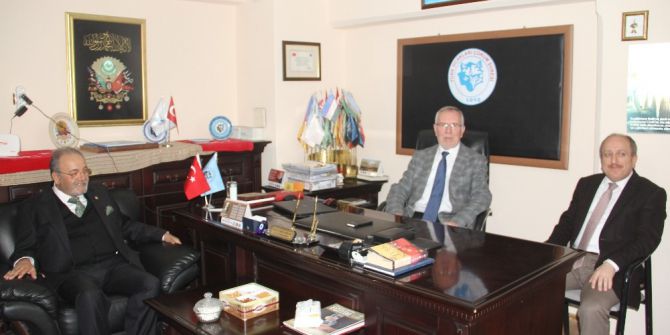 Ak Parti’den Türk Ocakları Ve Erbakan Vakfı’na Ziyaret