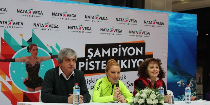 Depresyon Sonrası Başladığı Buz Pateninde Dünya Şampiyonu Oldu