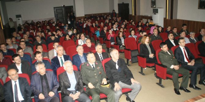 Devrek’te İstiklal Marşı’nın Kabulü Kutlandı