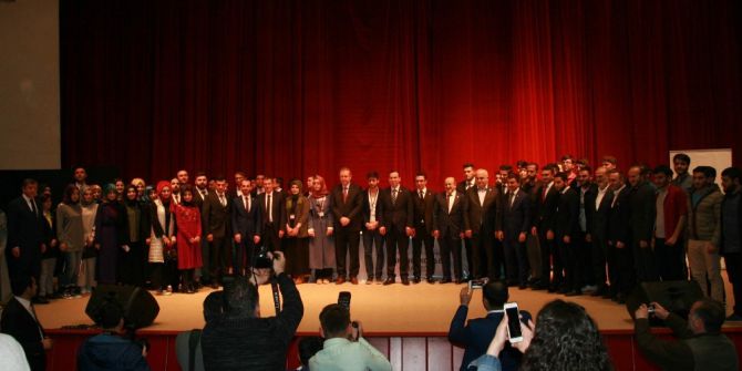 Başbakan Yardımcısı Canikli, Trabzon’da Üniversite Öğrencilerine Hitap Etti