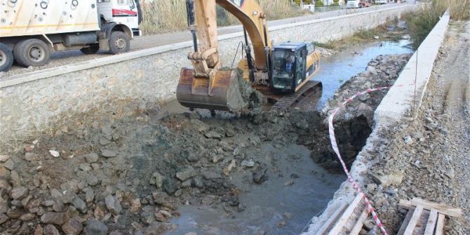 Fethiye Körfezi’ Nin Dolmaması İçin Çalışmalar Devam Ediyor