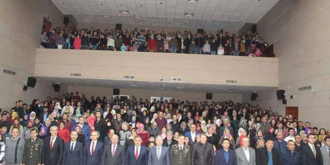 Develi’de Şair Mehmet Akif Ersoy İçin Anma Töreni Düzenlendi