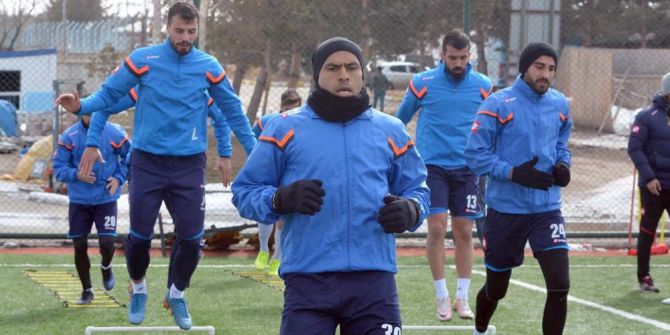 Mavi- Beyazlılar Da Sivas Mesaisi Başladı