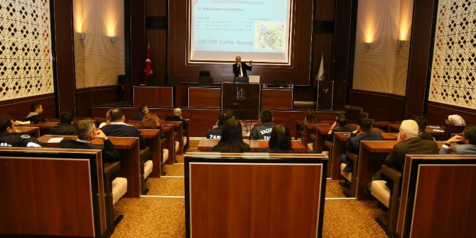 Keçiören Belediyesi Personeline "Siber Suçlar" Eğitimi