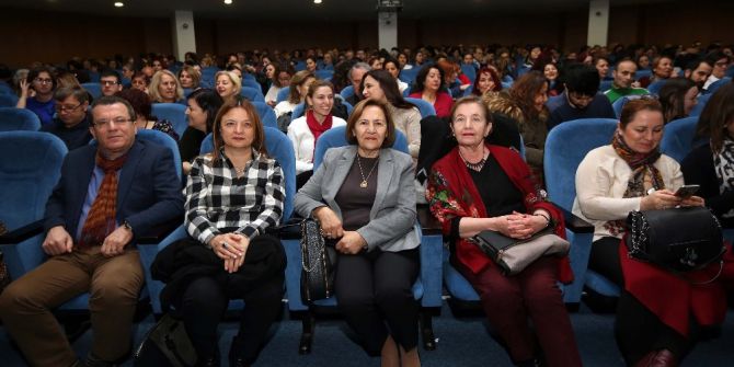 Shirley” Yenimahallelileri Güldürdü