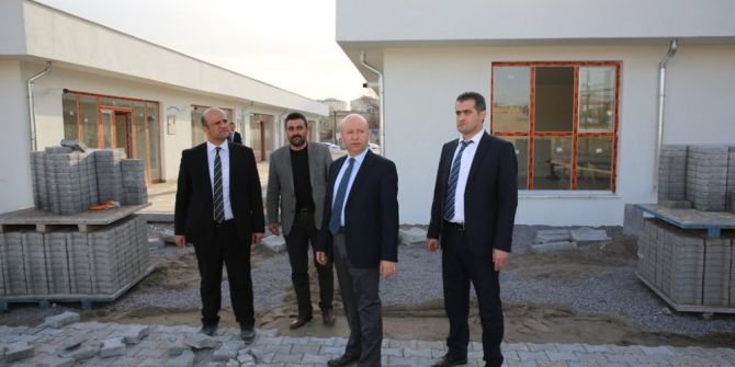 Kocasinan Belediyesi’nden Esnafa 10 Adet Modern Yeni İş Yeri