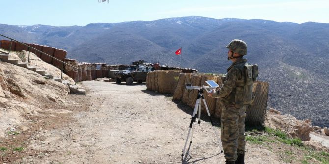Mehmetçik, Teröristlerin Geçiş Güzergahını Yerle Bir Etti