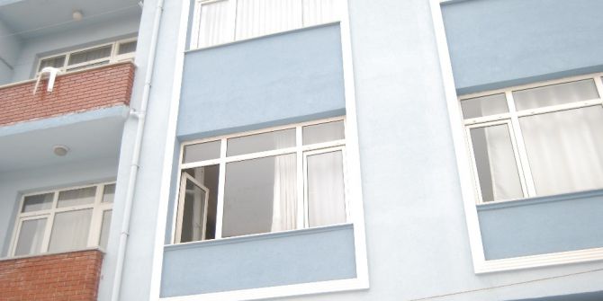 Genç Adam Evinde Ölü Bulundu