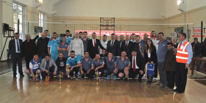 Karayolları 6’ncı Bölge Müdürlüğünde Voleybol Turnuvası Düzenlendi