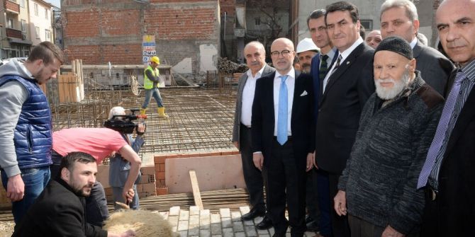 Kemerçeşme Yeni Camiye Kavuşuyor