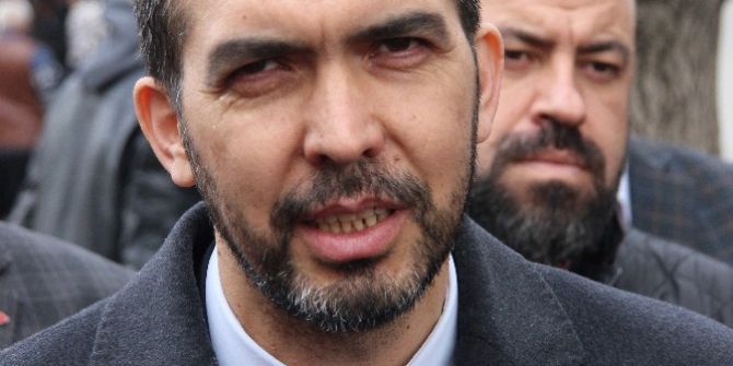 Özdemir: “Hollanda Kendi Yaptıramadığını Köpeklerine Ve Atlarına Yaptırdı”