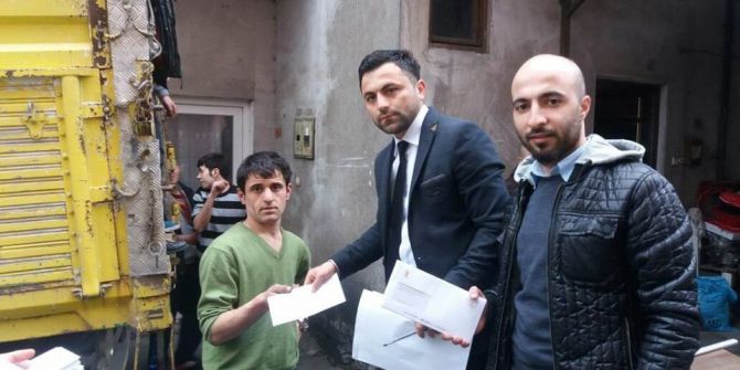 Ak Partili Gençler Başbakan Yıldırım’ın Mektuplarını Gençlere Ulaştırıyor