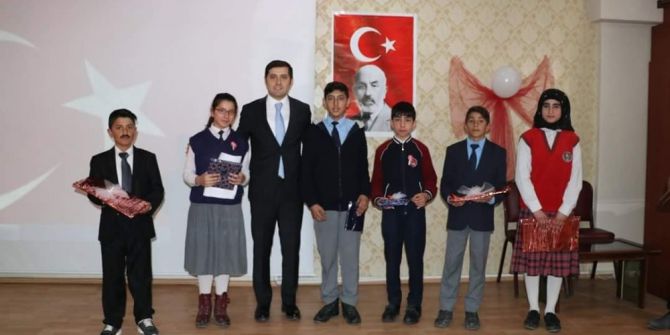 Tutak’ta İstiklal Marşı’nın Kabulünün 99. Yıl Dönümü Kutlandı