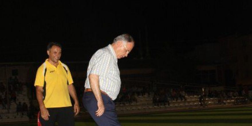 Futbol Turnuvasında ’Demokrasi Ve Birlik’ Mesajları