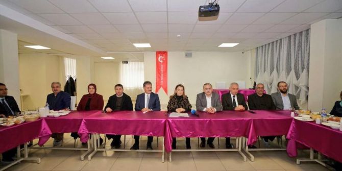 Ak Parti Heyetinden İlim Yayma Cemiyetine Ziyaret